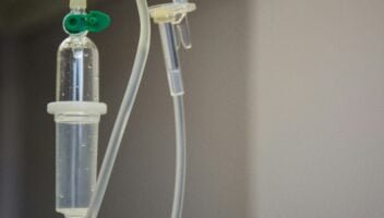 eye hospitals in Lucknow
